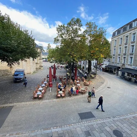 Le Charles De Gaulle-poitierspieton-laconciergerie
