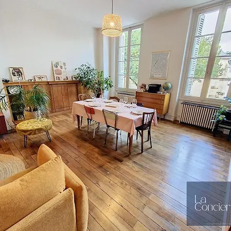 Apartment Le Charles De Gaulle-poitierspieton-laconciergerie